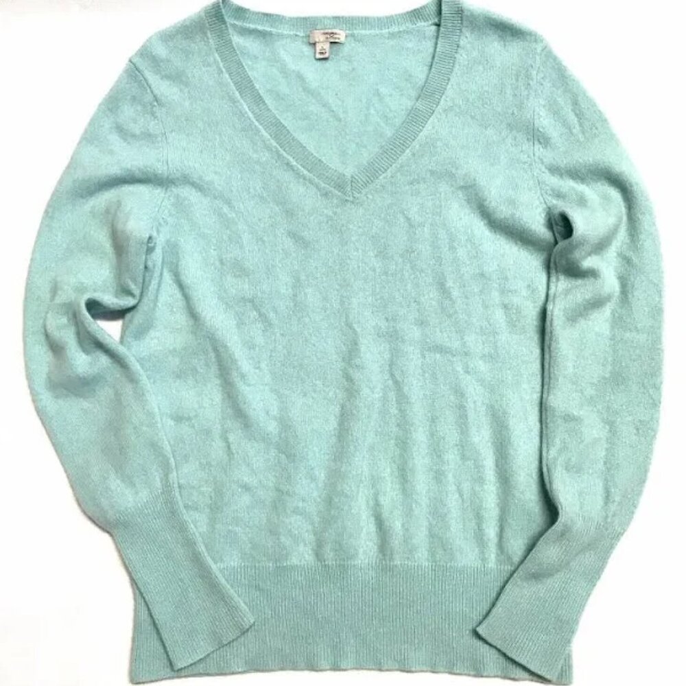 Light Blue Halogen Cashmere V-Neck Sweater - Small